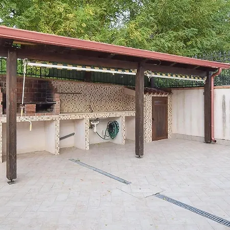1 Bedroom Awesome In Lido Appartement Catanzaro