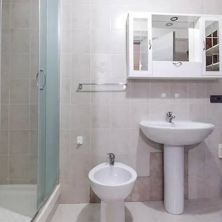 Appartement 1 Bedroom Awesome In Lido Catanzaro